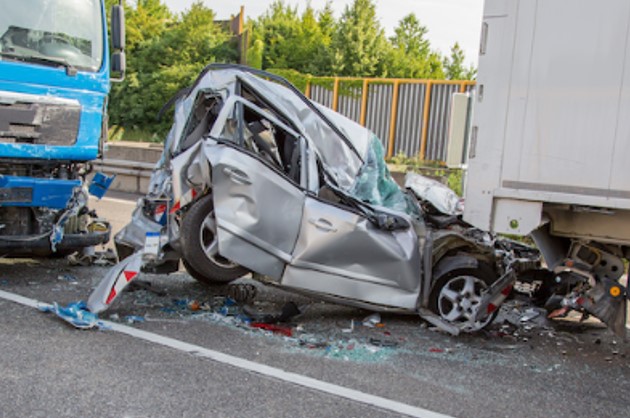 Why Truck Accident Cases Are More Complex Than Car Accidents